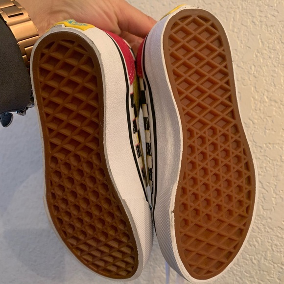 Vans Shoes for kids 🌷Spring Sale🌷 - Picture 4 of 5